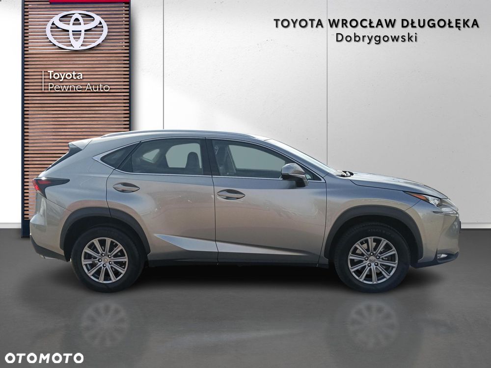 Lexus NX 200t Elite AWD - 8