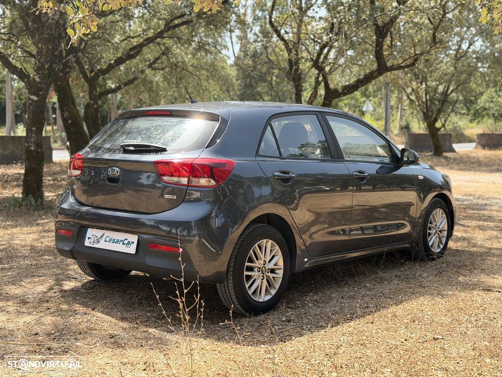 Kia Rio 1.4 CRDi 77 Dream-Team Edition - 10