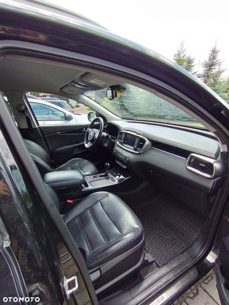 Kia Sorento - 8