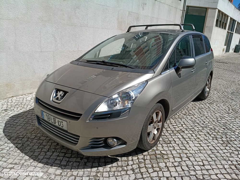 Peugeot 5008 1.6 HDi 7L Allure - 1