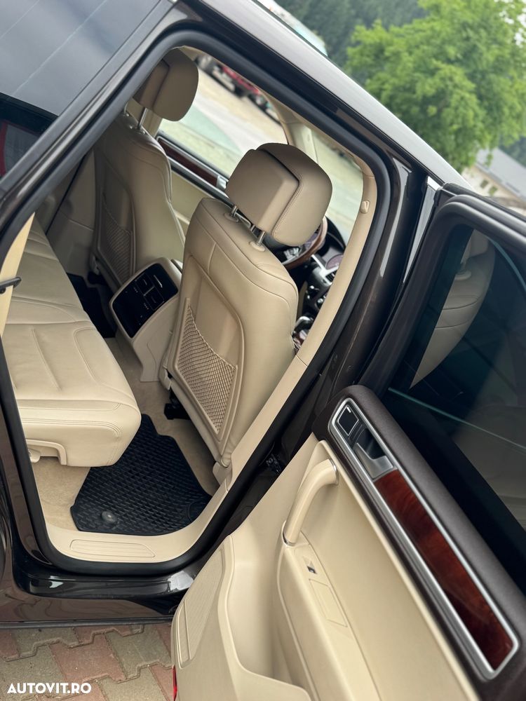 Volkswagen Touareg V6 TDI BMT Supreme Plus - 16