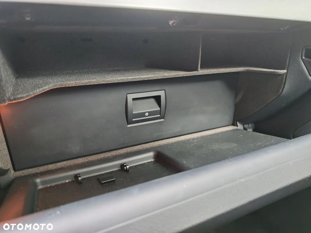 Audi A4 Avant 2.0 T FSI quattro tiptronic - 17