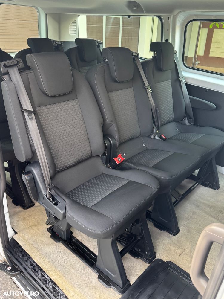 Ford Transit Custom - 13