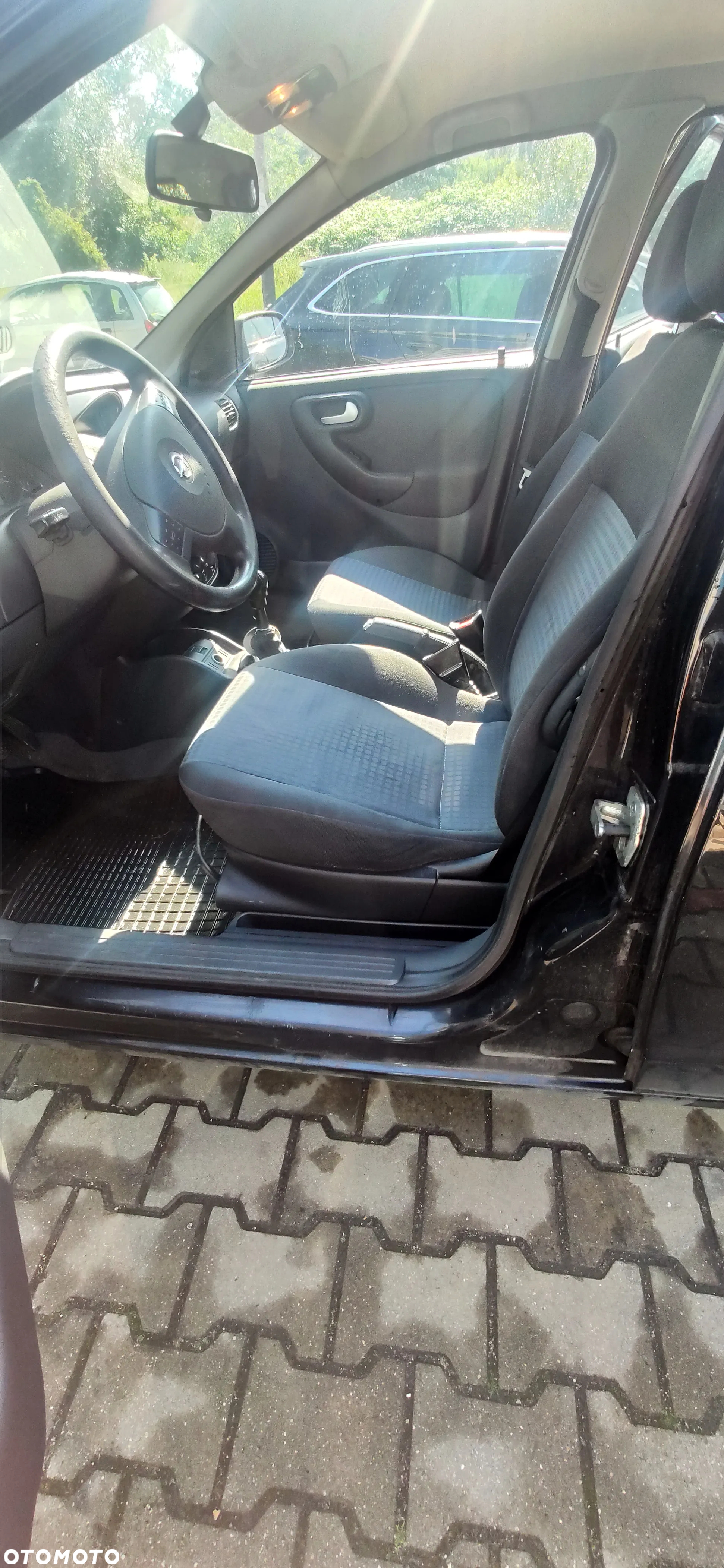Opel Corsa 1.2 16V Cosmo - 5