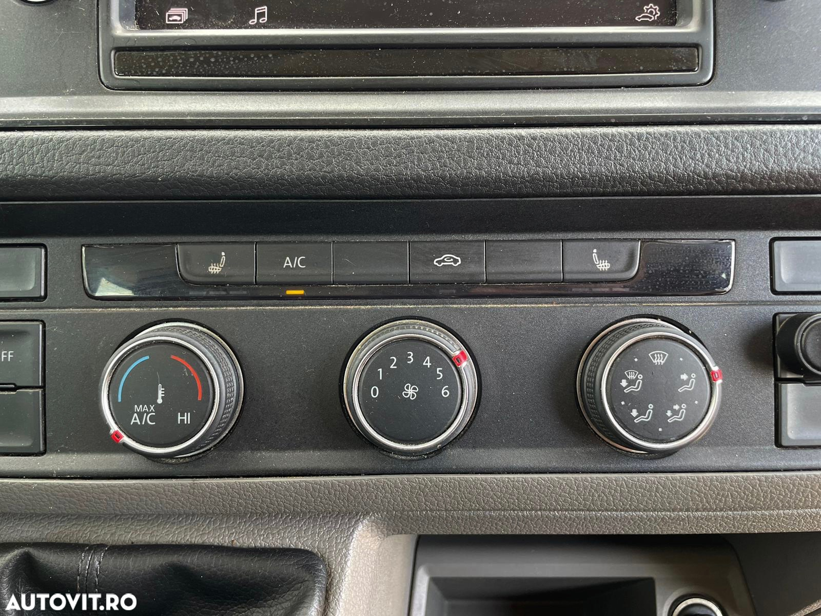 Volkswagen Crafter DOKA 6 LOCURI - 24
