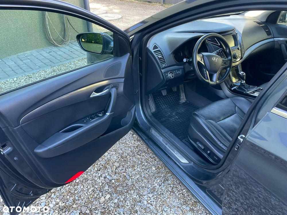 Hyundai i40 1.7 CRDi Premium - 9