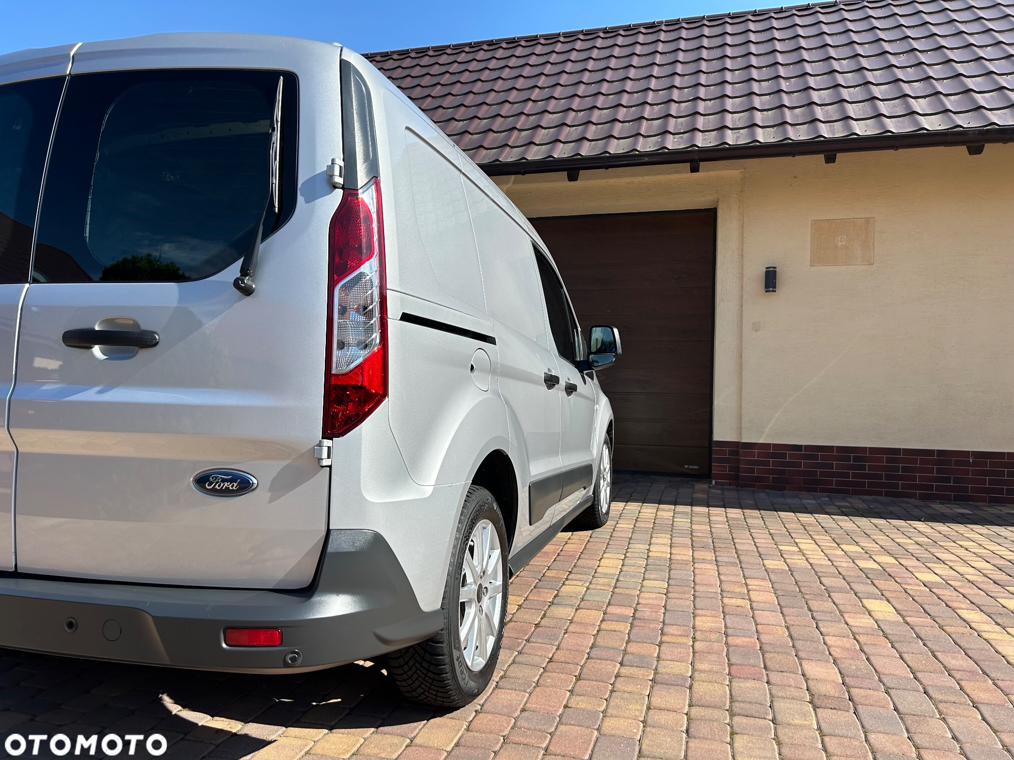 Ford Transit Connect - 22