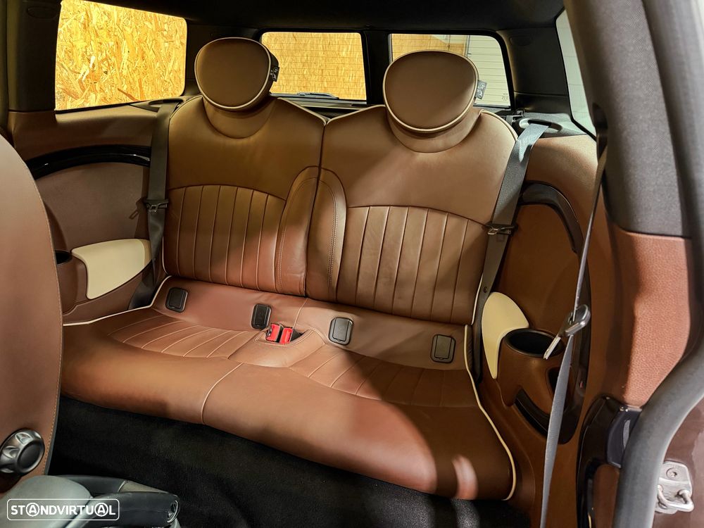 MINI Clubman Cooper D - 19