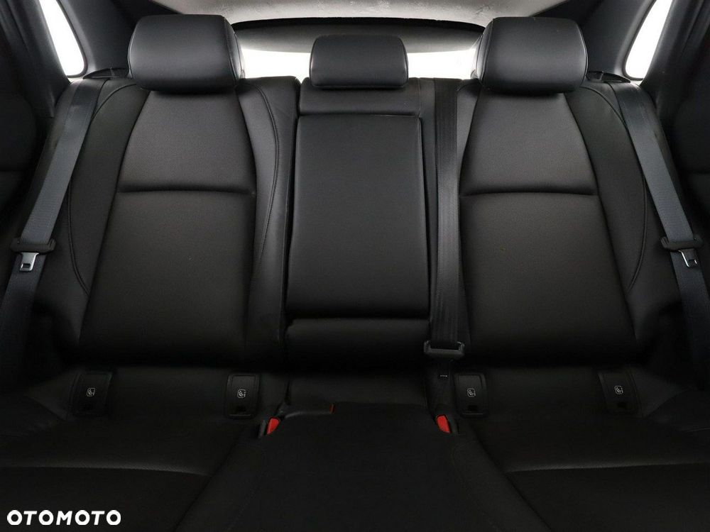 Mazda CX-30 2.0 mHEV Hikari AWD - 19