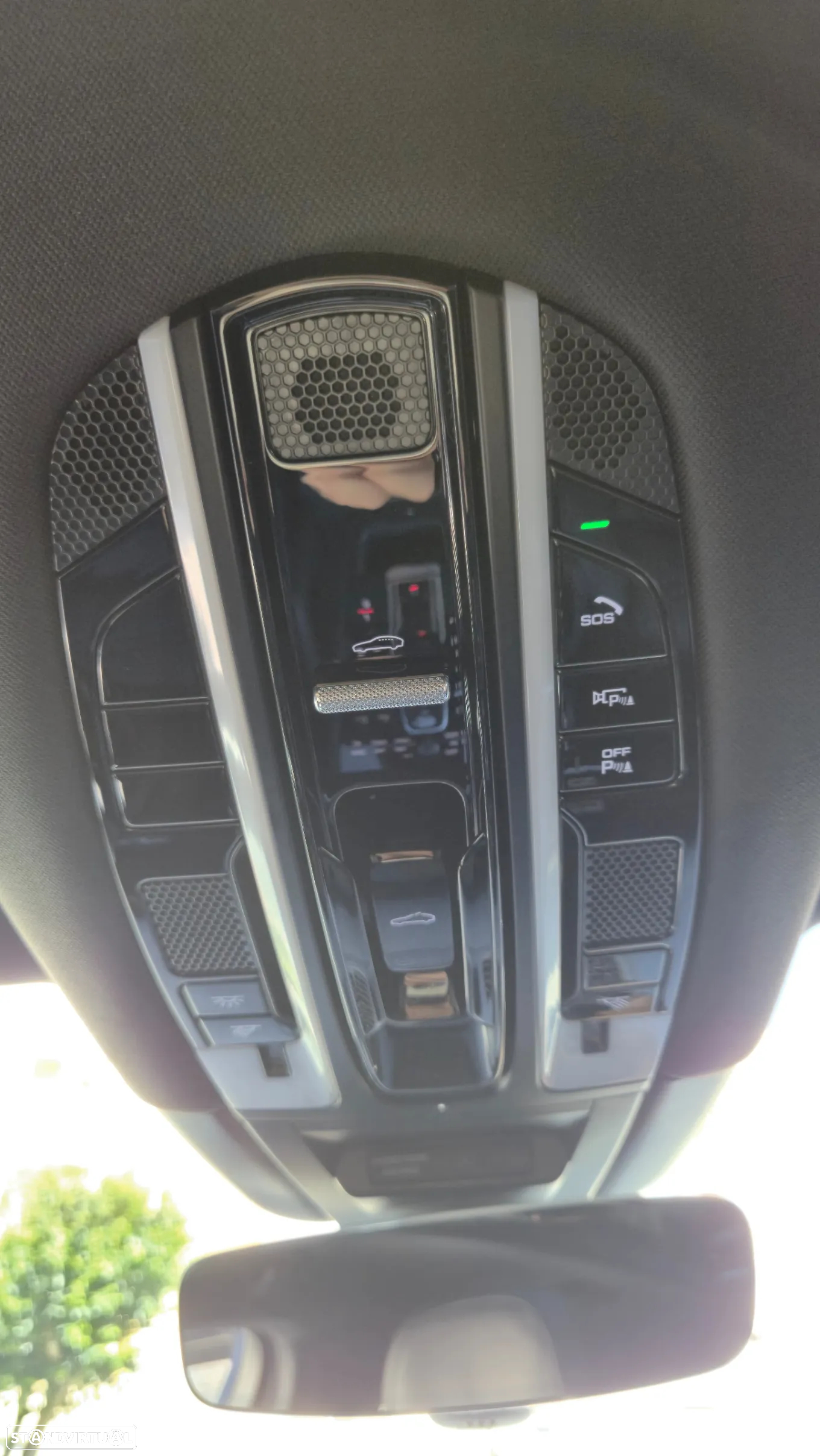 Porsche Cayenne E-Hybrid Platinum Edition - 18