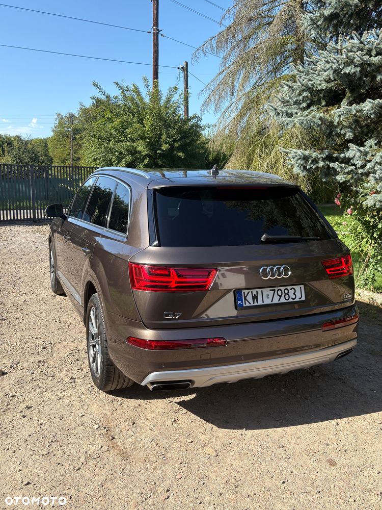 Audi Q7 - 4