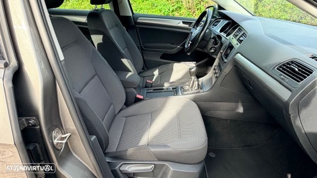 VW Golf Variant 1.6 TDi GPS Edition - 16