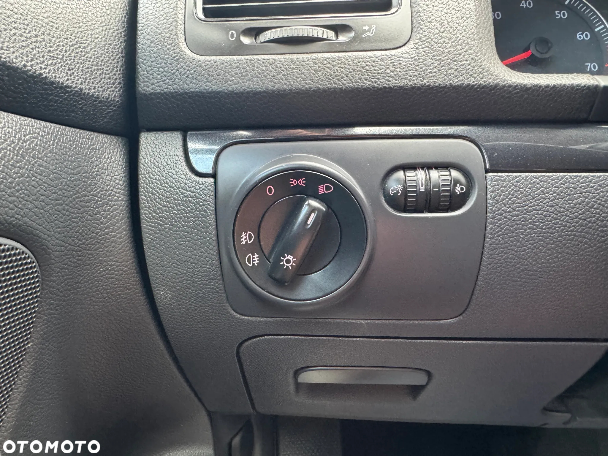 Volkswagen Golf 2.0 FSI Automatik GT Sport - 25