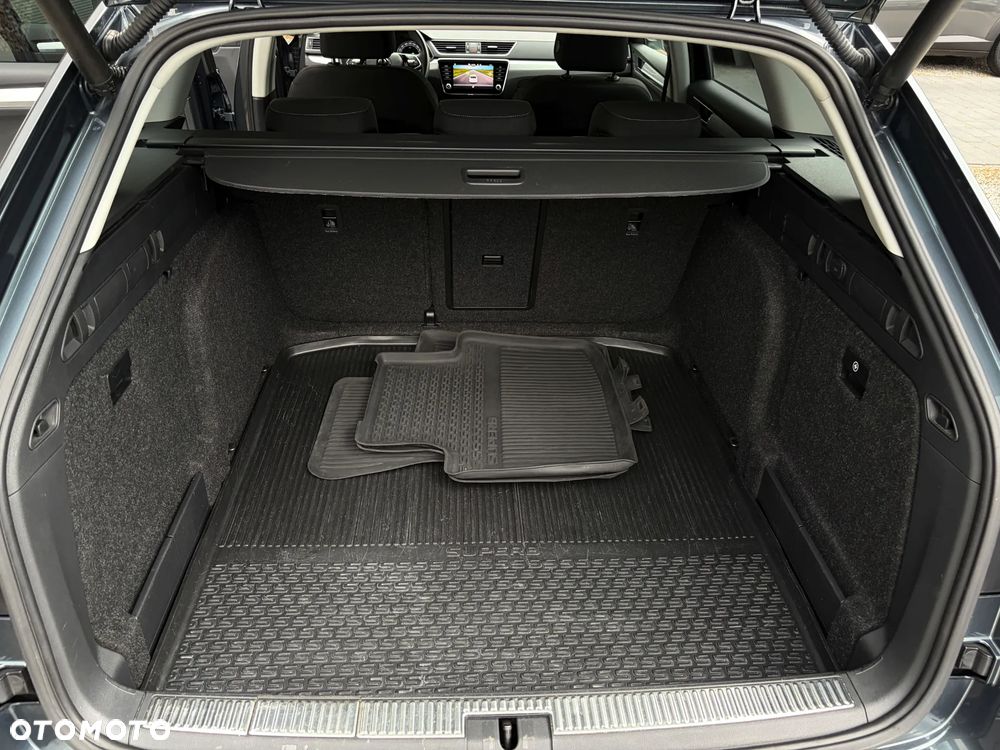 Skoda Superb - 37