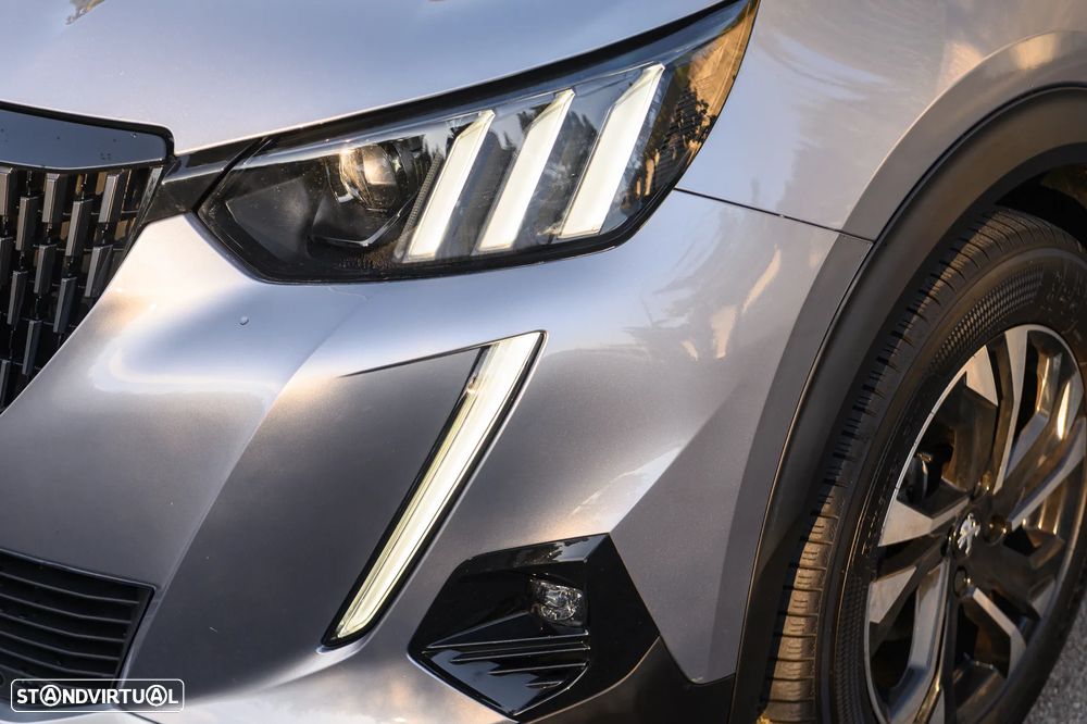 Peugeot 2008 PureTech 130 Stop&Start GT-Line Edition - 12