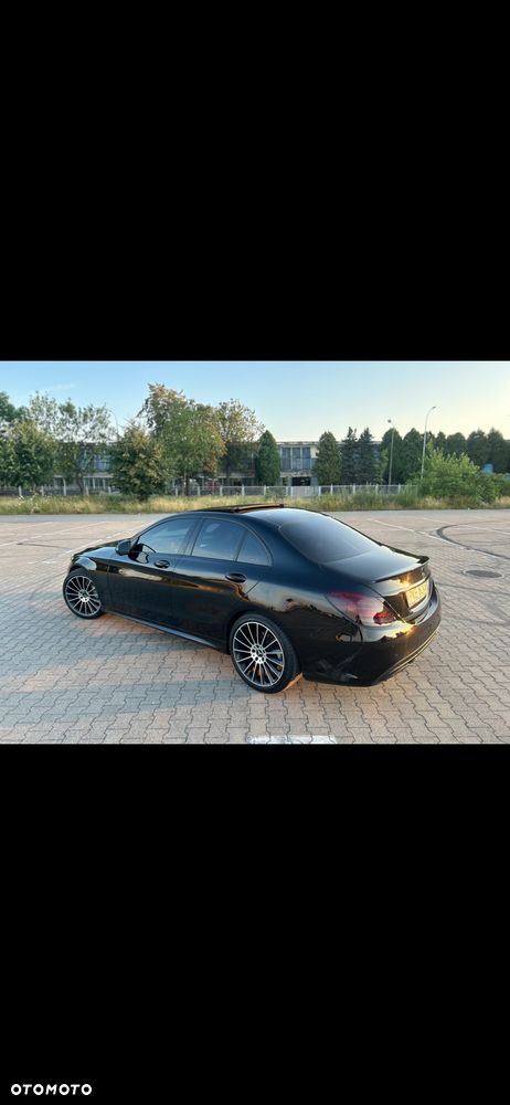 Mercedes-Benz Klasa C 300 7G-TRONIC - 10