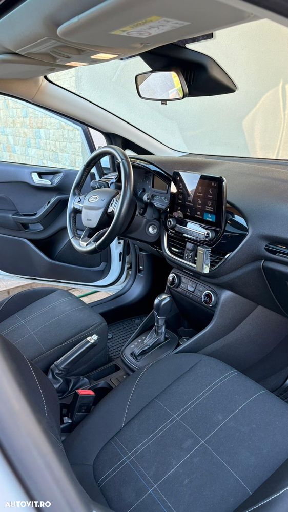Ford Fiesta 1.0 EcoBoost Powershift Trend - 21