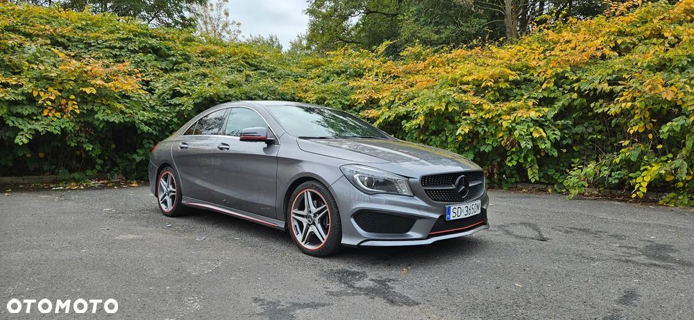 Mercedes-Benz CLA 200 AMG Line - 1