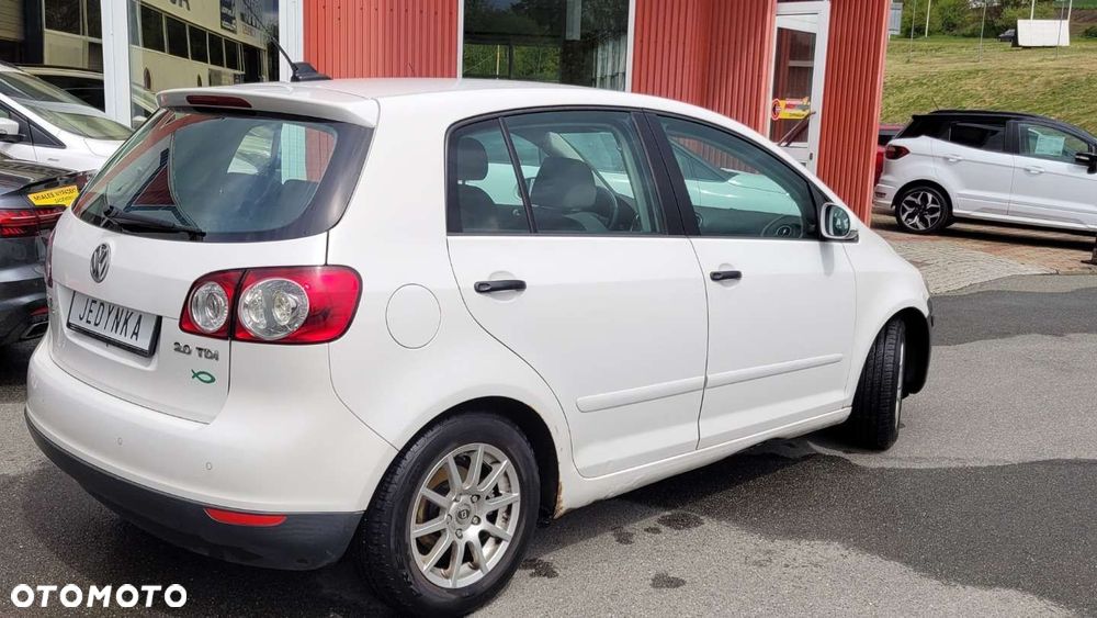 Volkswagen Golf Plus - 10