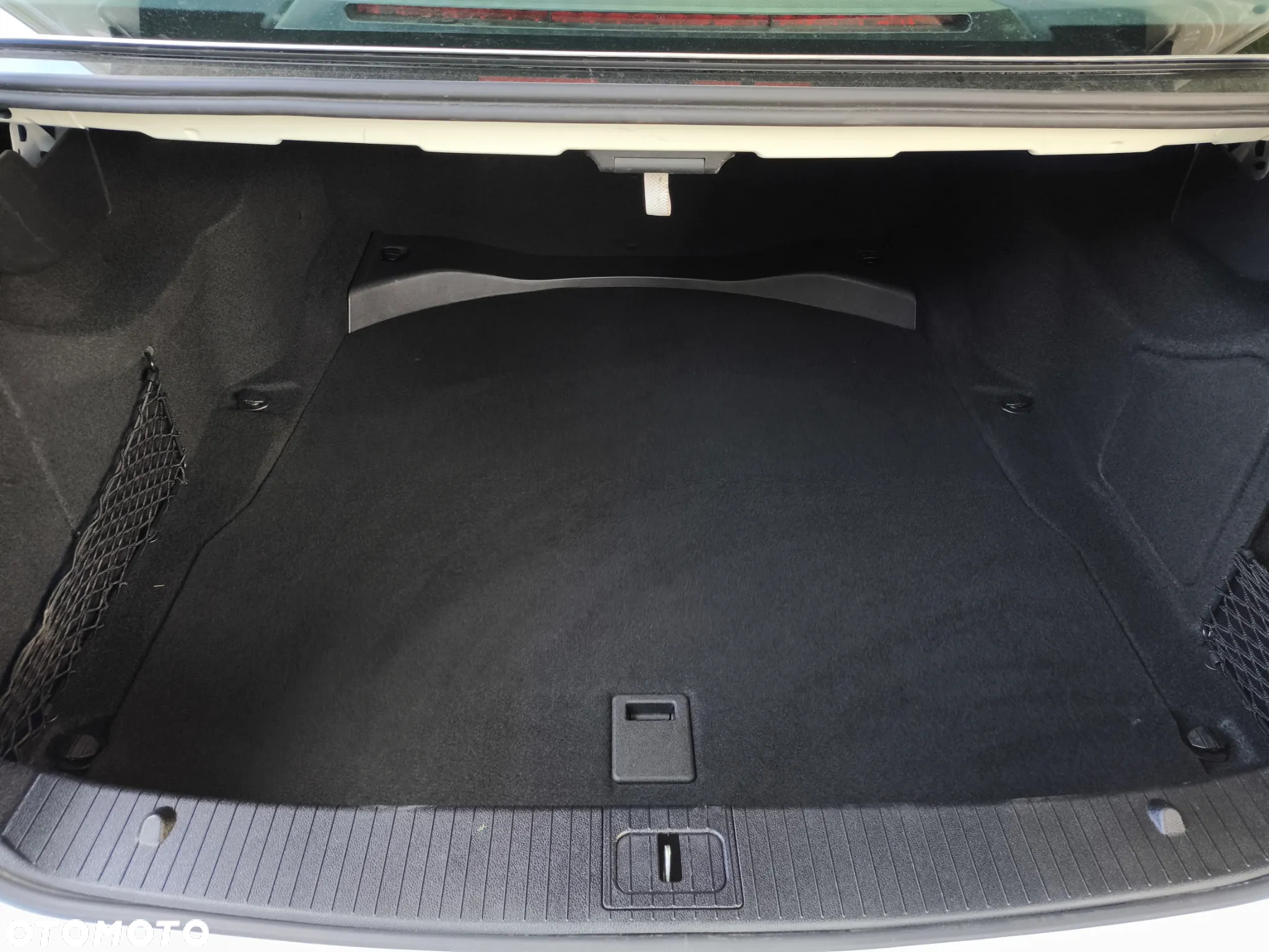 Mercedes-Benz Klasa E 200 T BlueEFFICIENCY - 25