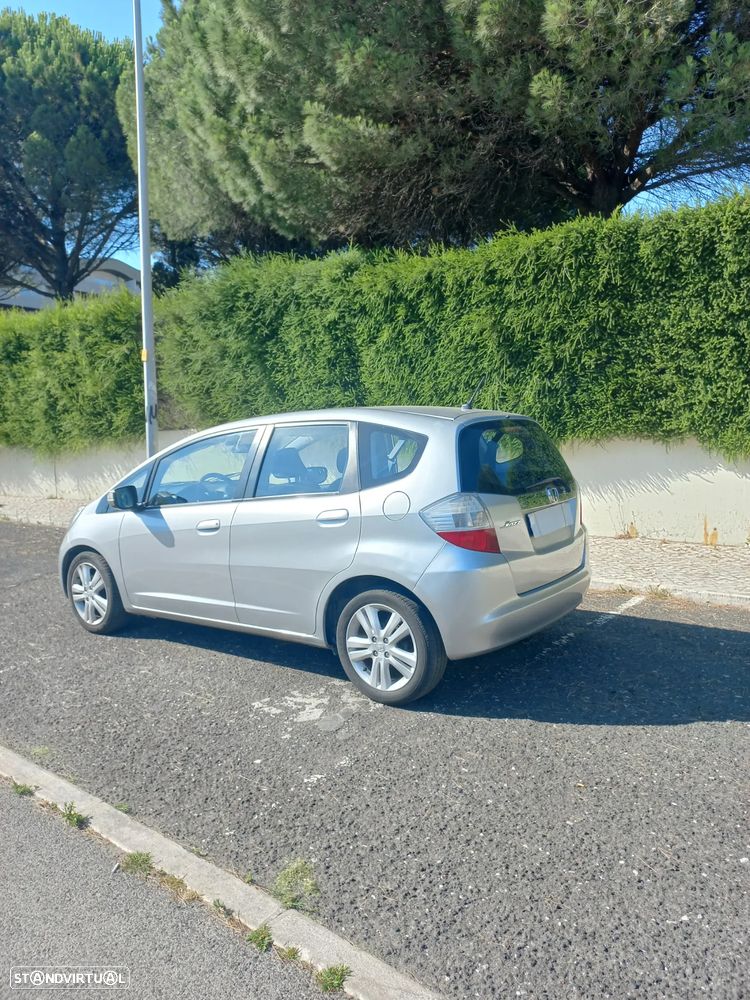 Honda Jazz 1.4 i-VTEC Exclusive - 4