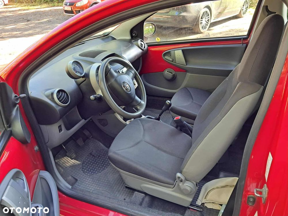 Toyota Aygo 1.0 VVT-i Terra EU5 - 15