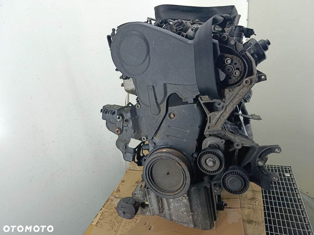 SILNIK AUDI A4 B8 CAGA 2.0 TDI - 3