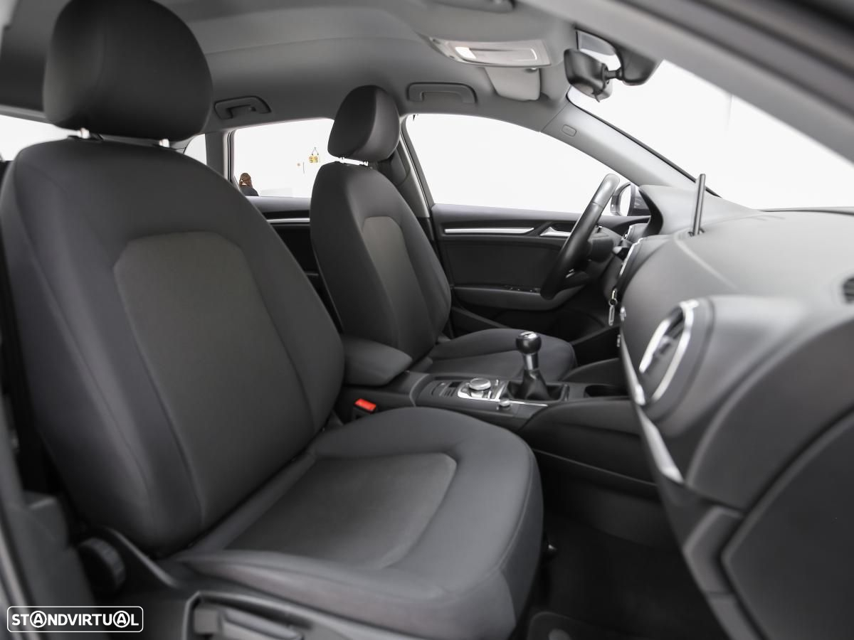 Audi A3 Sportback 30 TDI - 9