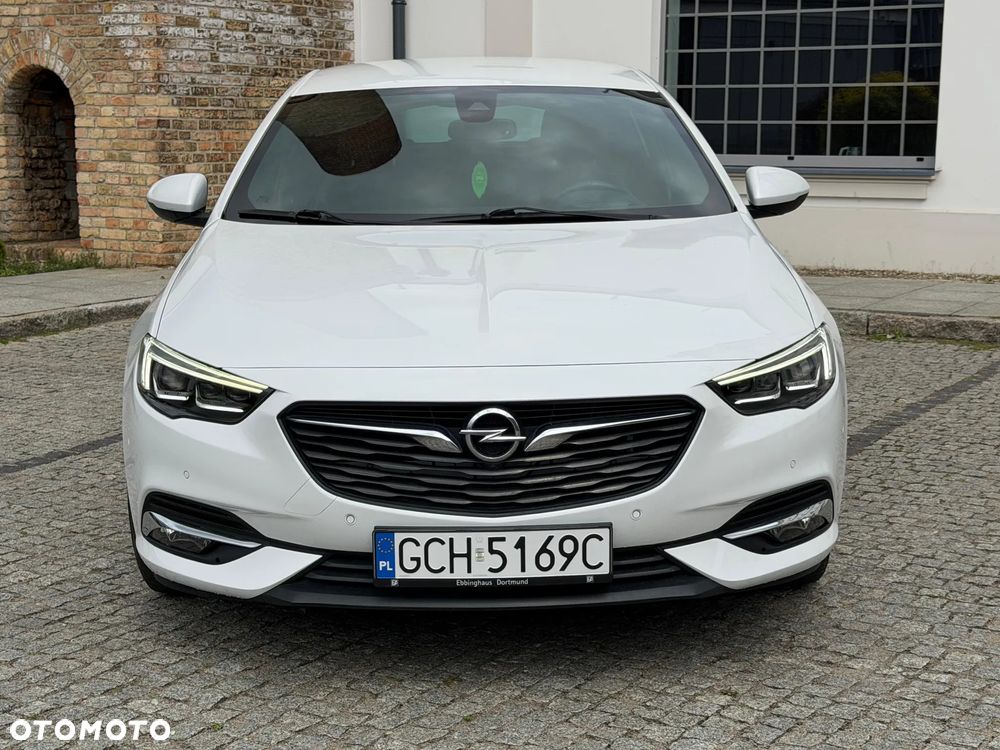 Opel Insignia ver-1-5-di-turbo - 1