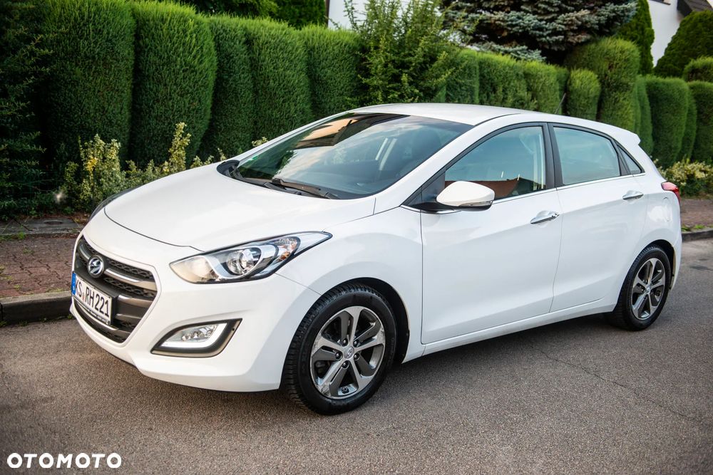 Hyundai i30 1.6 GDI Comfort - 10
