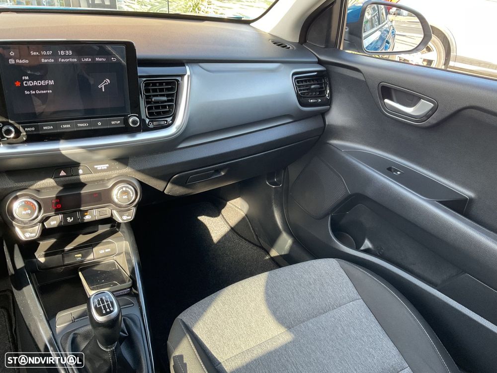 Kia Stonic 1.0 T-GDI Wave - 25