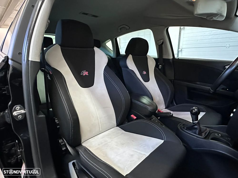 SEAT Leon 2.0 TDI FR DPF - 21