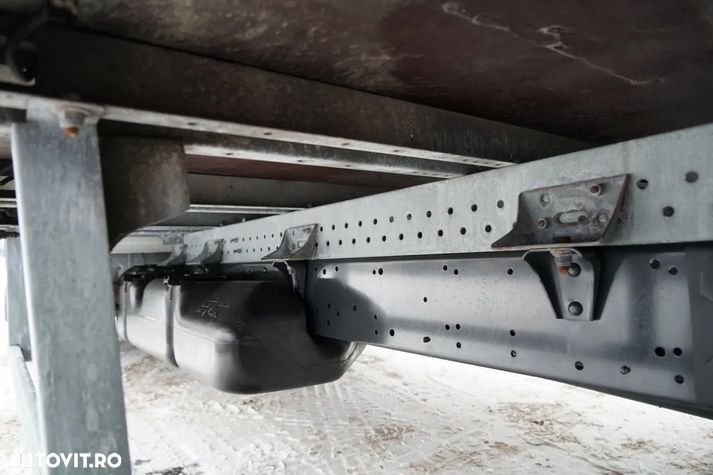 Iveco DAILY 35-140 / CONTAINER / AUTOMAT HI-MATIC / TWIN / 2020 / IMPORTAT - 18