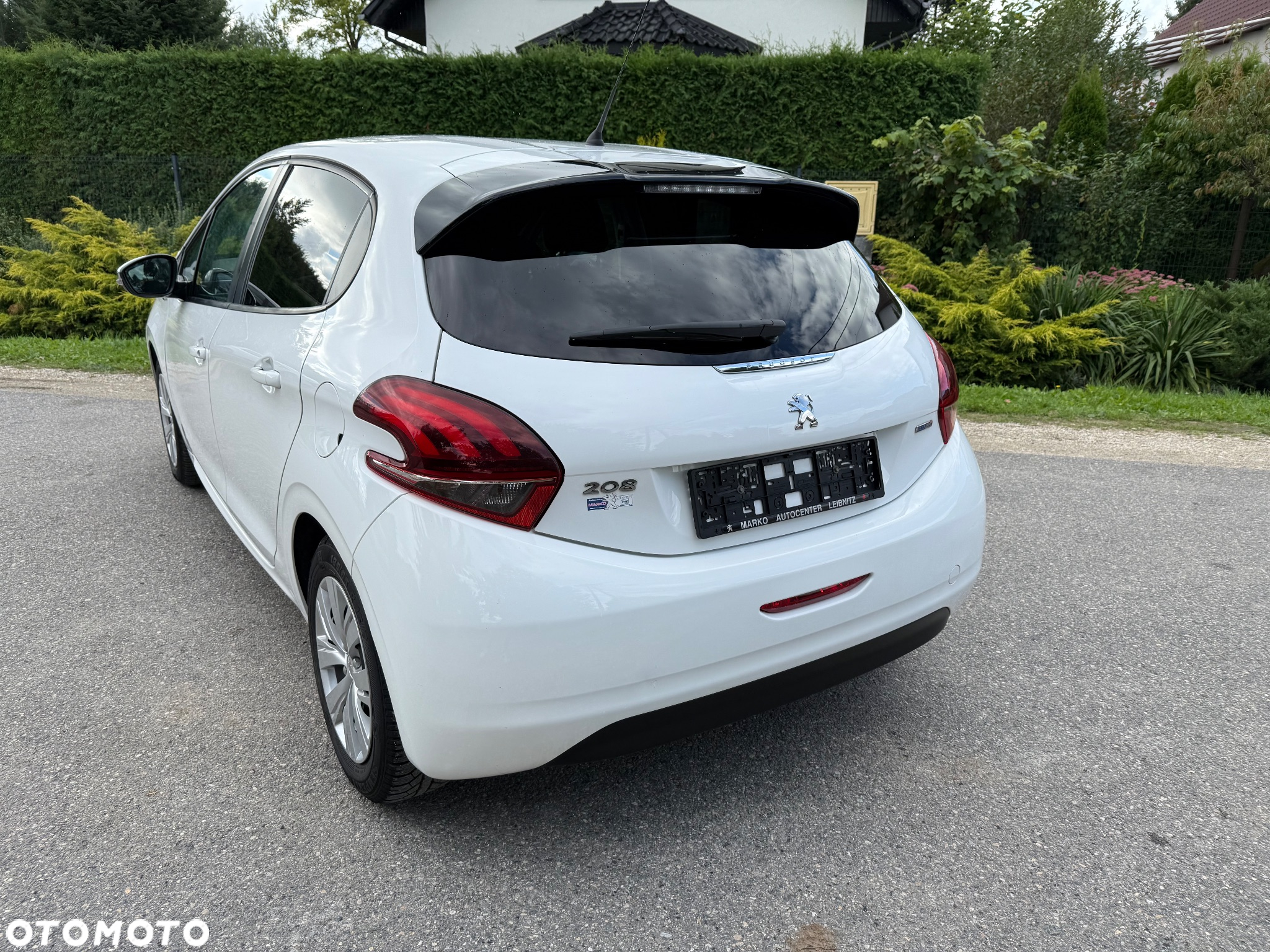 Peugeot 208 1.2 PureTech Style - 19