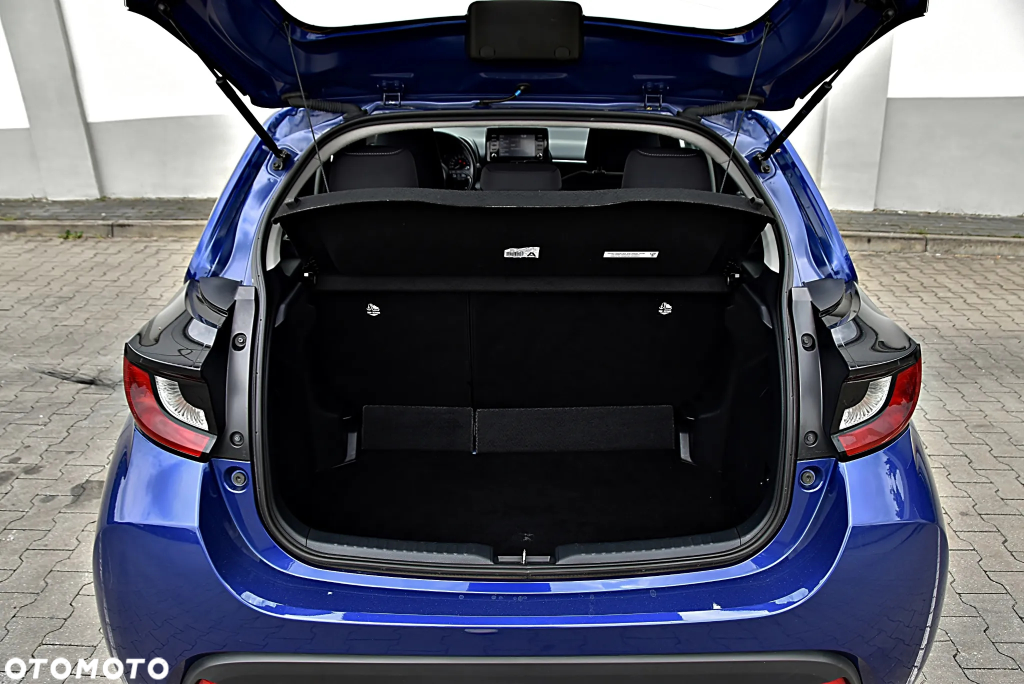Toyota Yaris 1.5 Comfort - 11