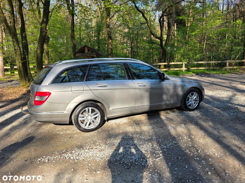Mercedes-Benz Klasa C 220 CDI Elegance - 10