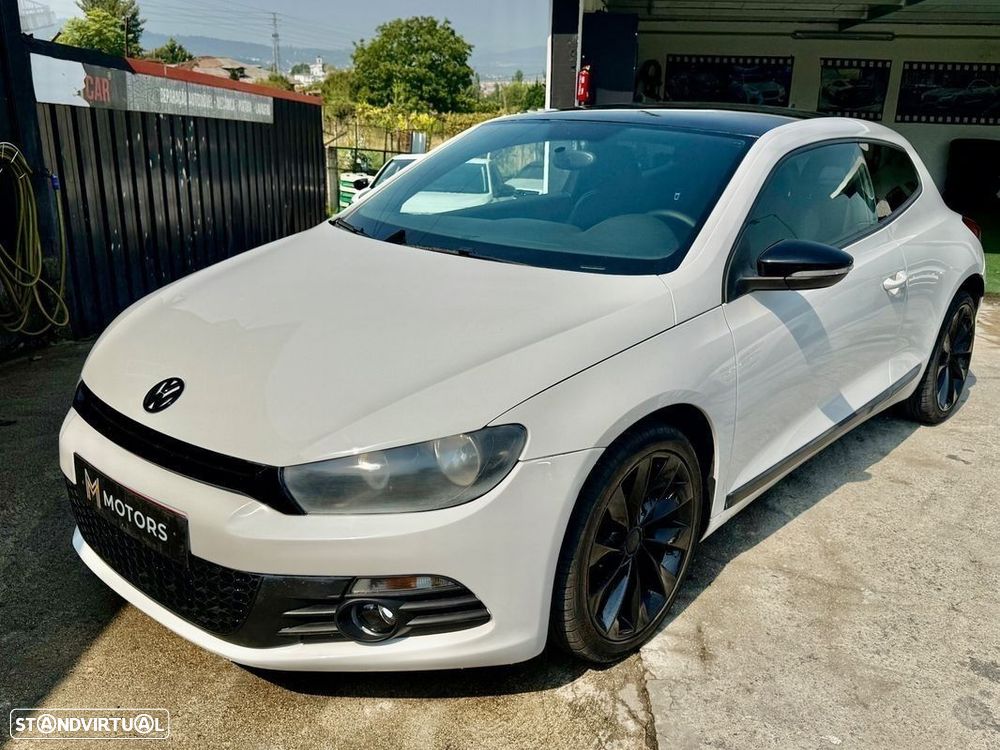 VW Scirocco 2.0 TDI Sport - 25