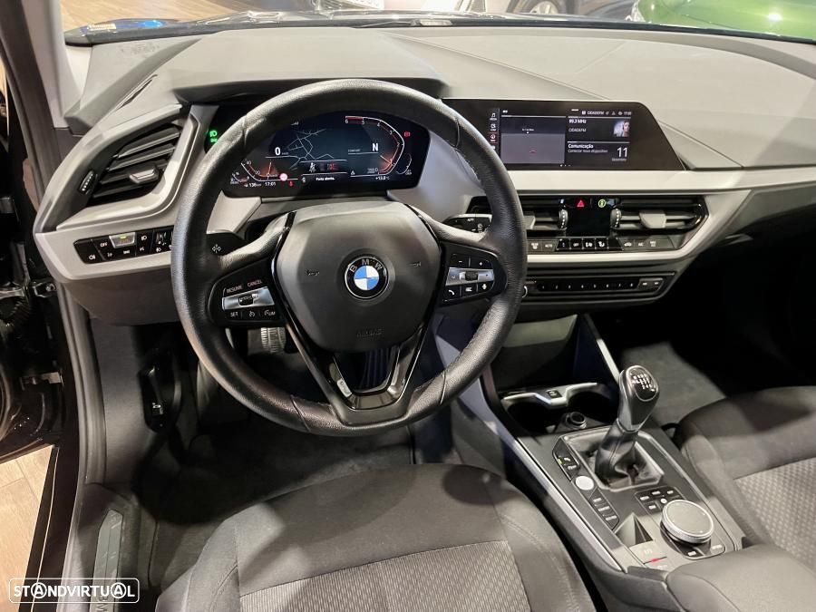 BMW 116 d Pack Essence - 10