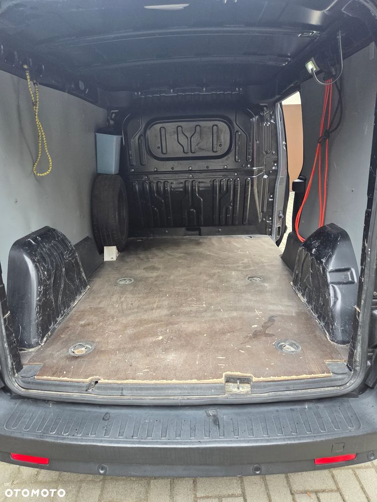 Opel Combo - 8