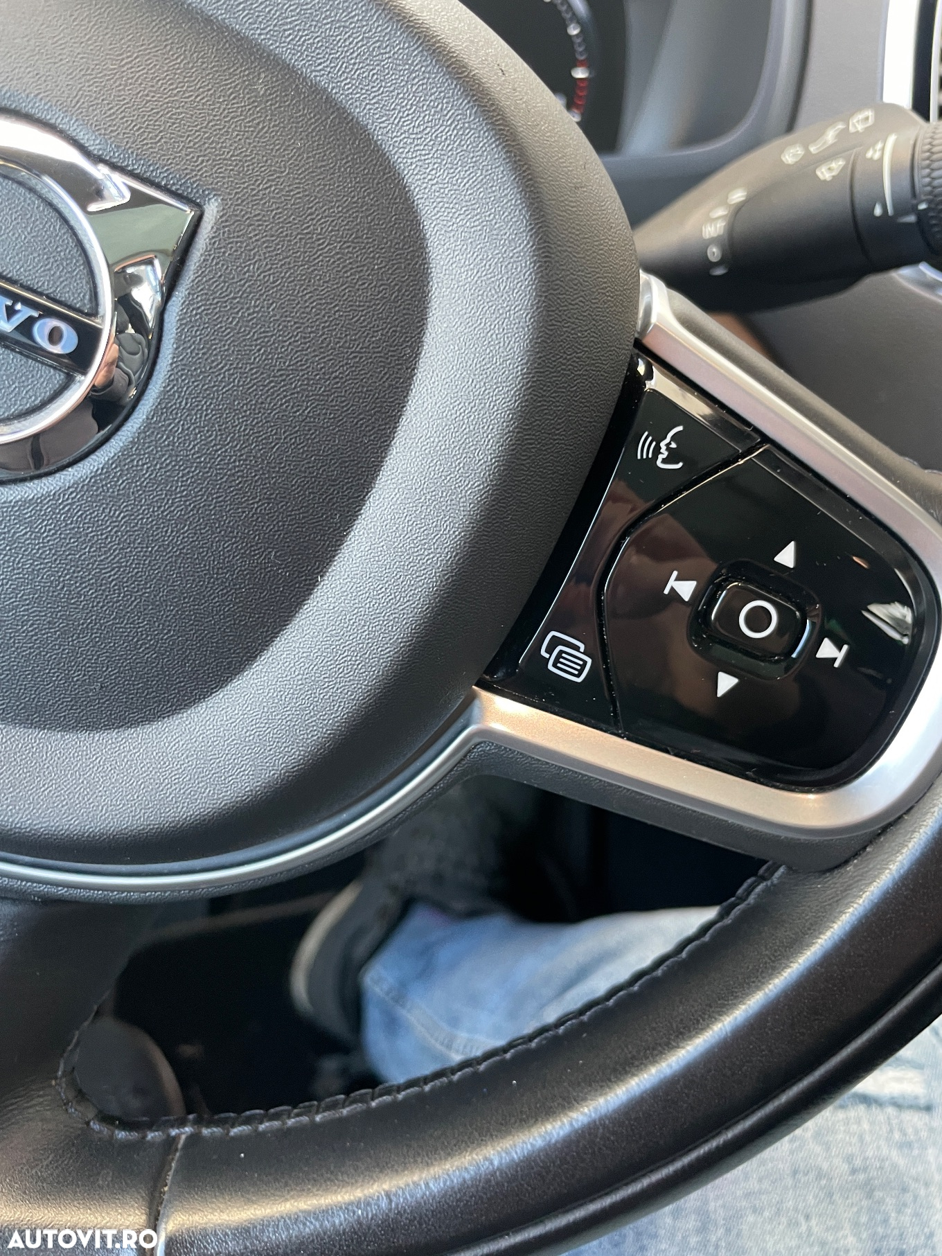 Volvo XC 90 B5 MHEV AWD 7 locuri Momentum Pro - 23