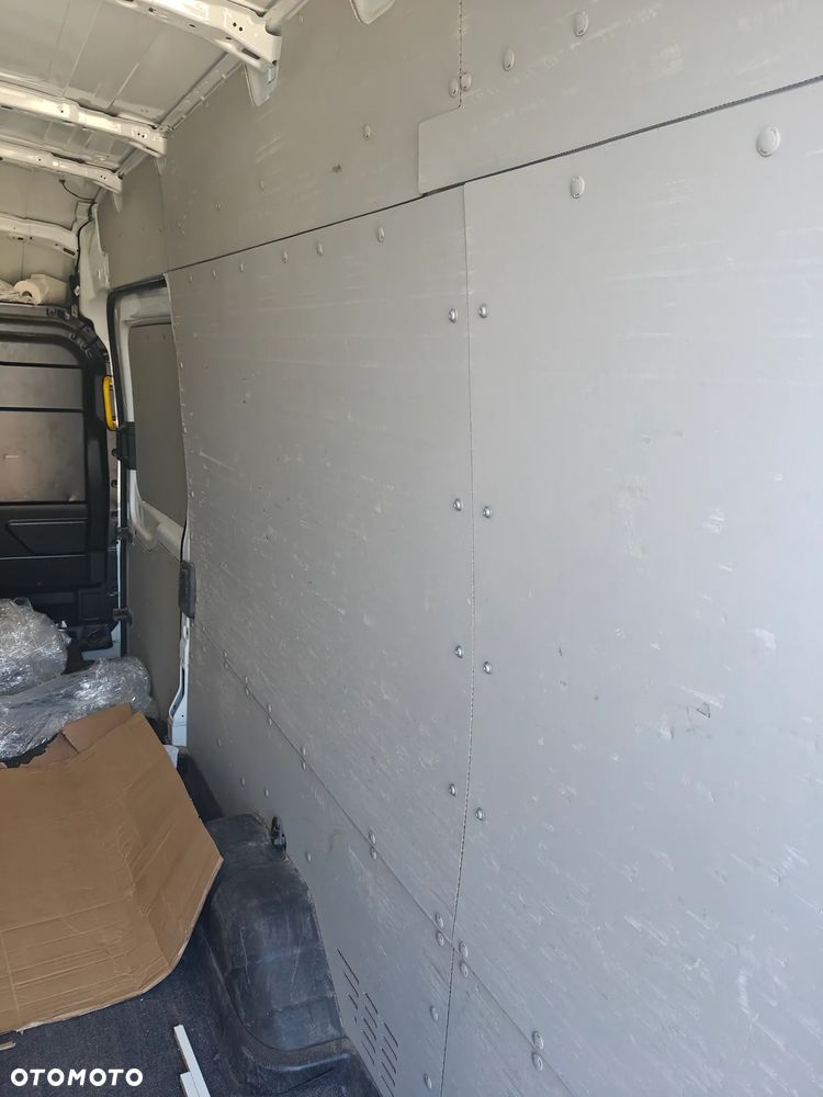 Ford Transit - 7
