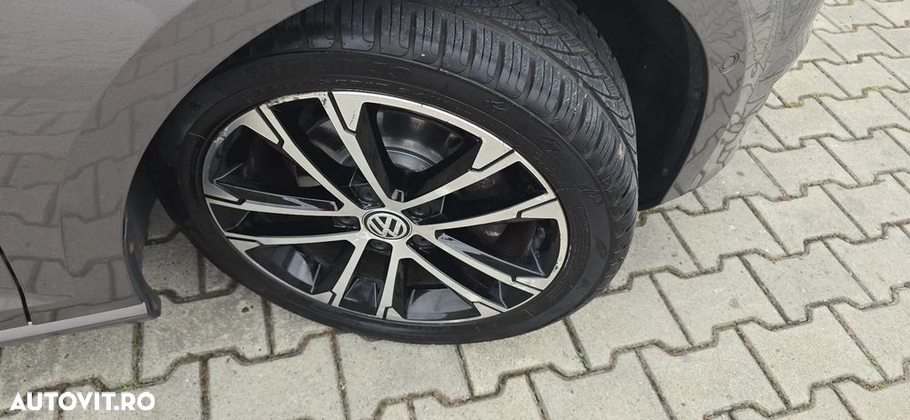 Volkswagen Golf 1.4 TSI ACT BlueMotion Technology DSG Highline - 32