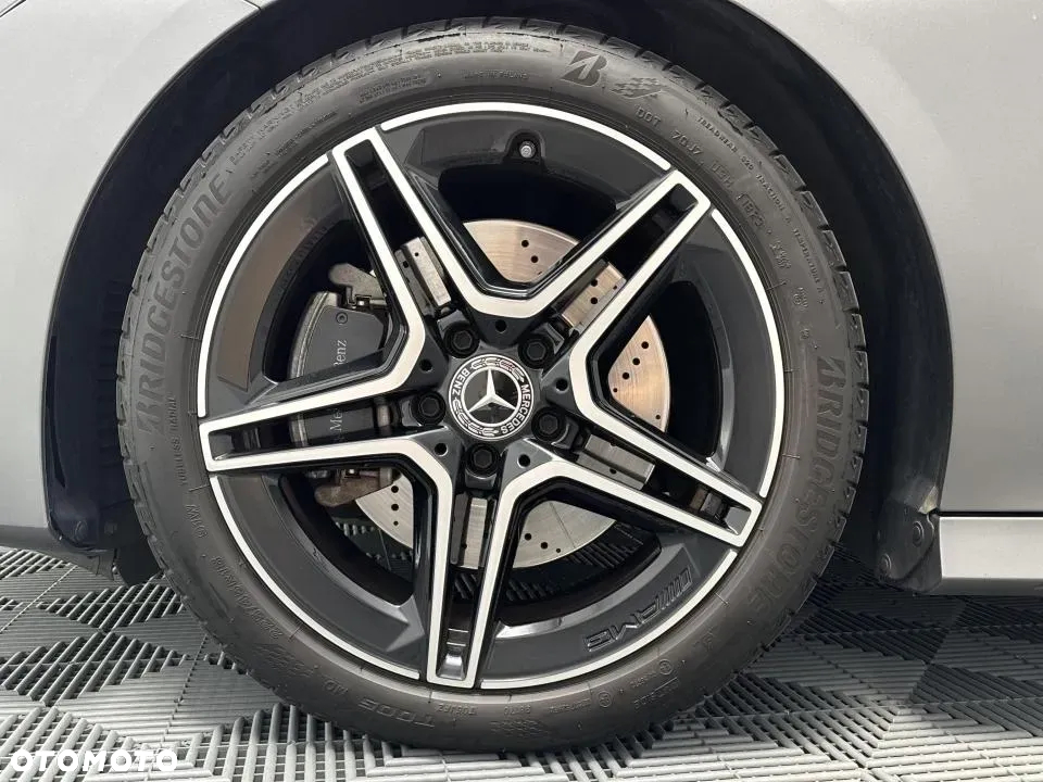Mercedes-Benz CLA 220 4-Matic AMG Line 7G-DCT - 26