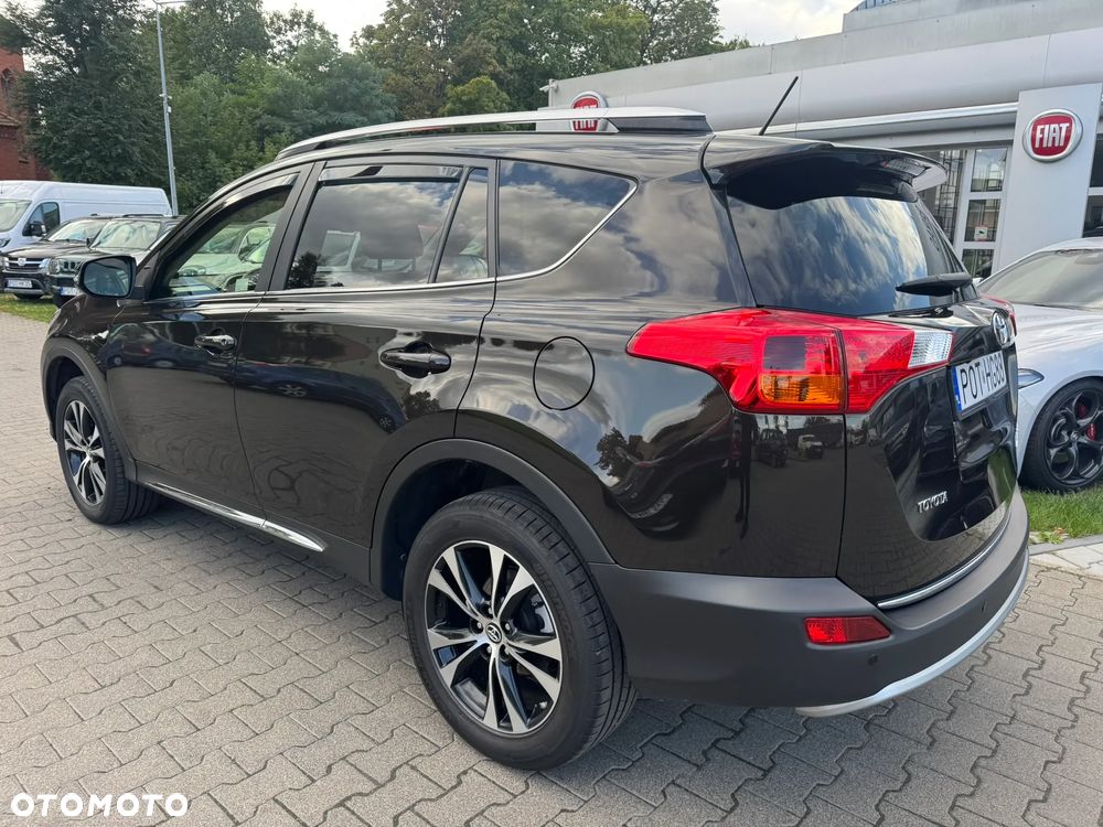 Toyota RAV4 2.0 D-4D Premium 4x2 - 7