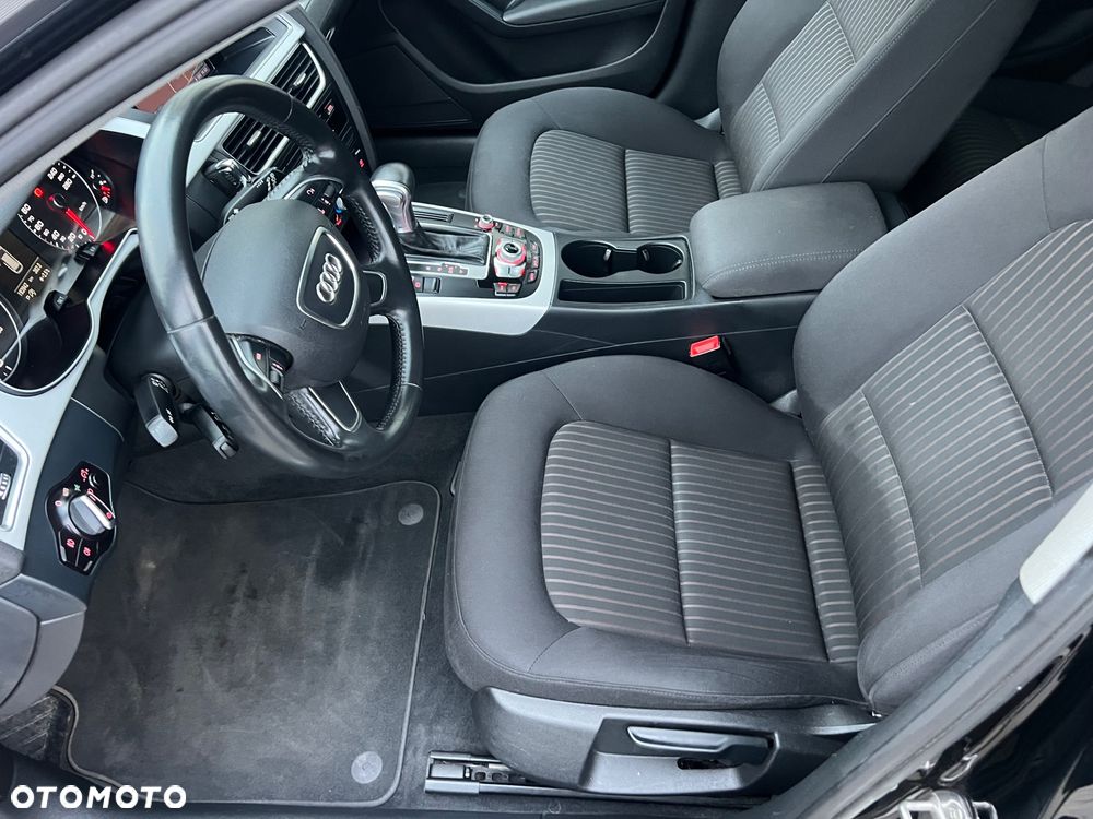 Audi A4 Avant 2.0 TDI DPF clean diesel multitronic Attraction - 27