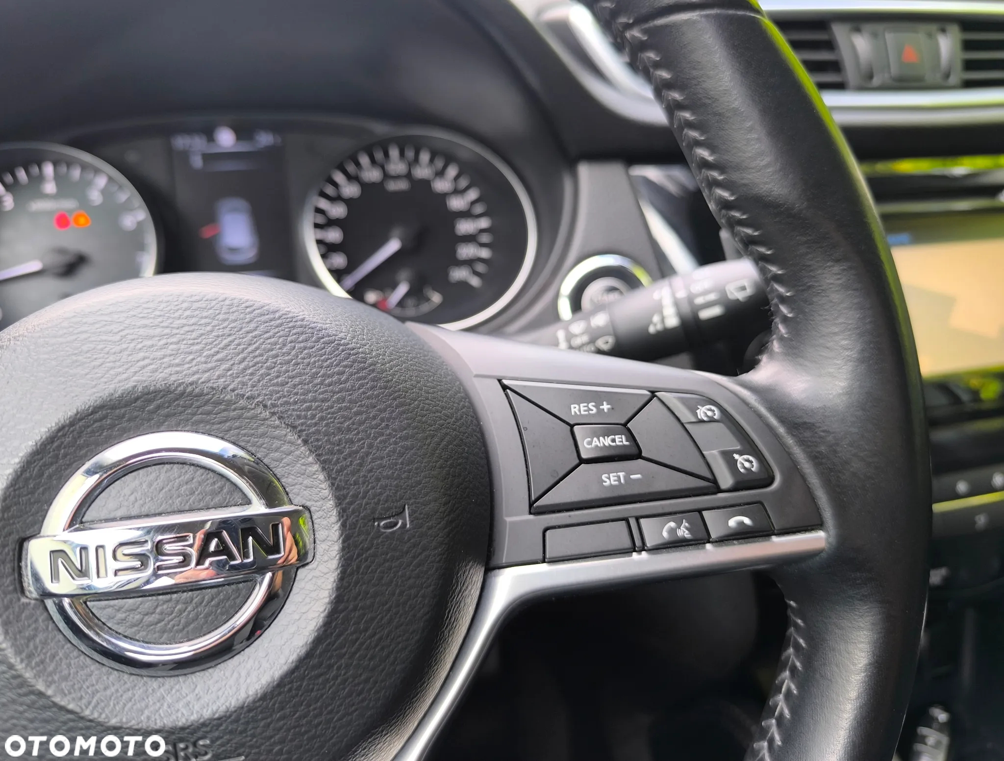 Nissan Qashqai 1.2 DIG-T N-Connecta Xtronic EU6 - 20