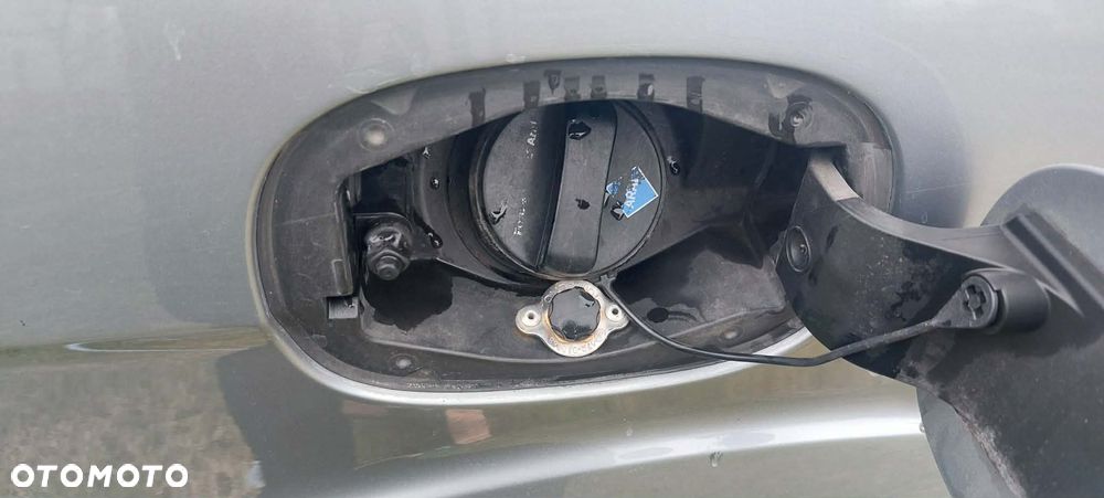 Ford S-Max 2.5 Titanium - 15