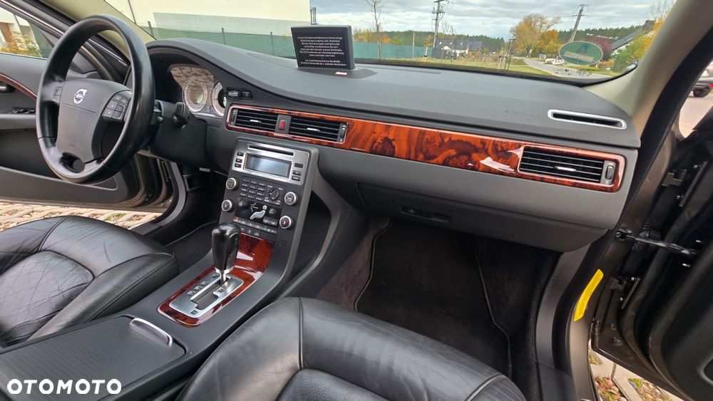 Volvo S80 V8 AWD Executive - 21