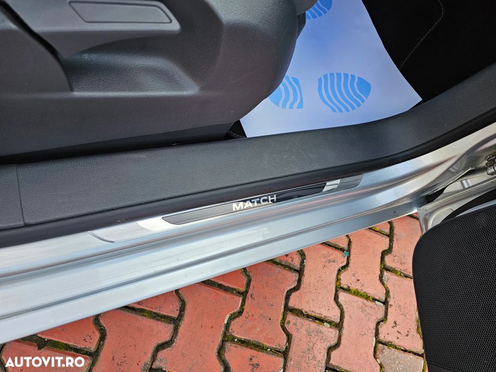 Volkswagen Touran 1.4 TSI DSG MATCH - 22