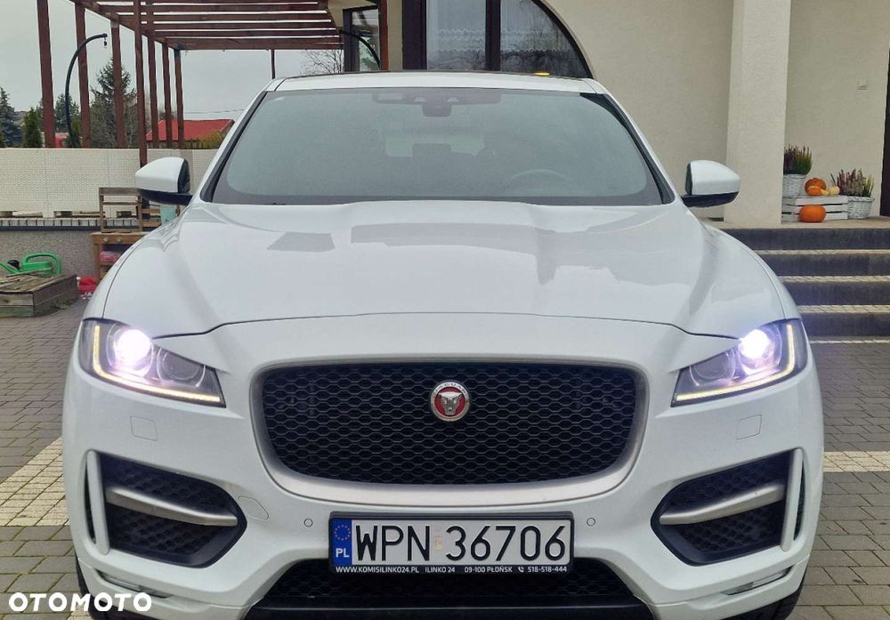 Jaguar F-Pace - 9